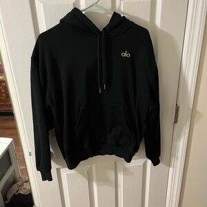 ALO Yoga Women’s Black Pullover Hoodie